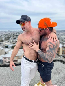 Photoalbum 1 rooftop to hot top kev plows eli strong rooftop sun hot