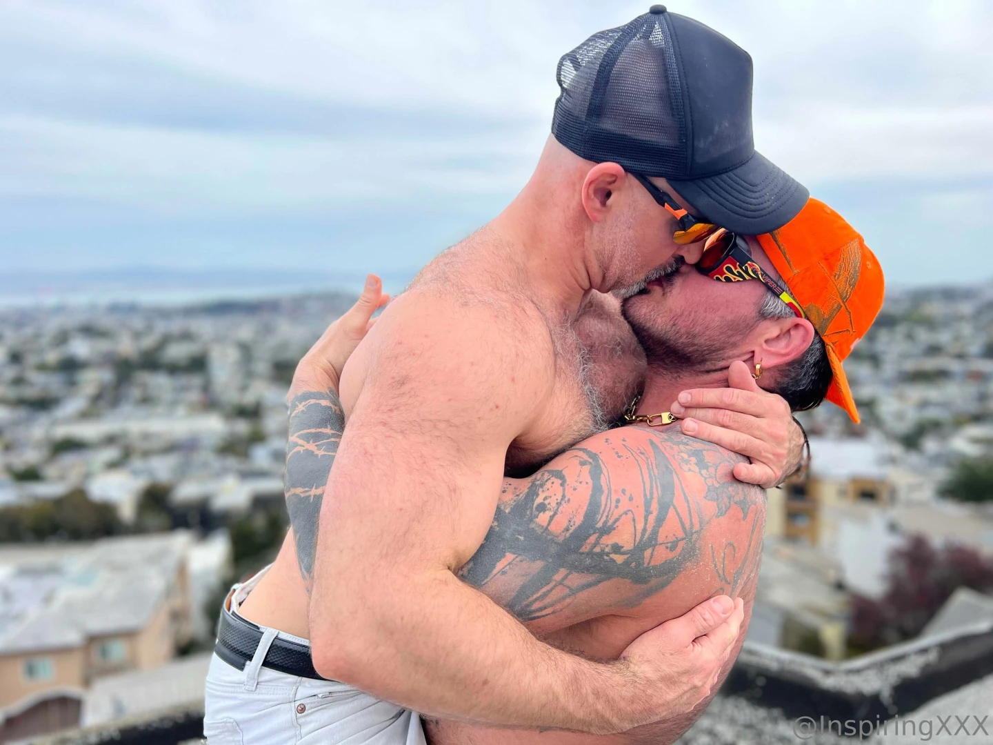 Photoalbum 1 rooftop to hot top kev plows eli strong rooftop sun hot part 5 