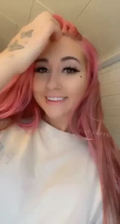 Hiiii i hope you re day is as great as you 