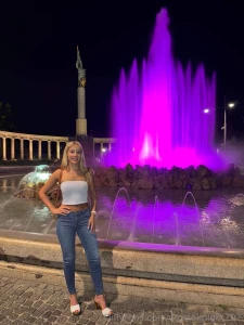 Hi from vienna