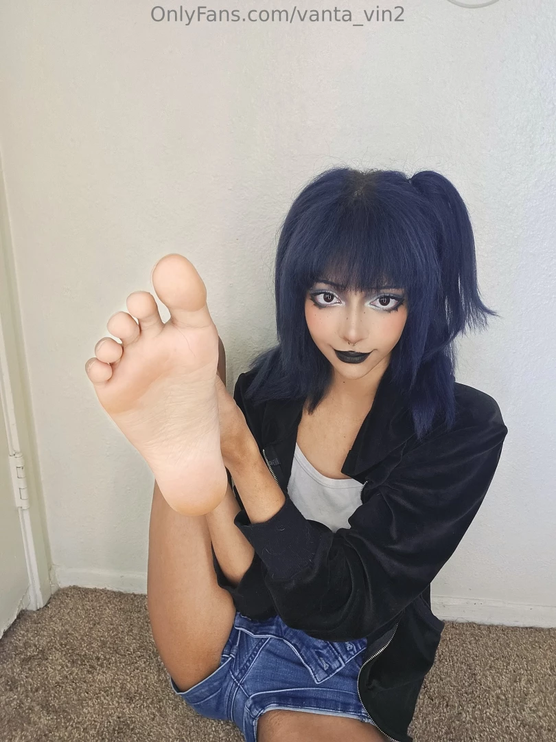 Goodmorning this one is for the feet lovers xd part 1 