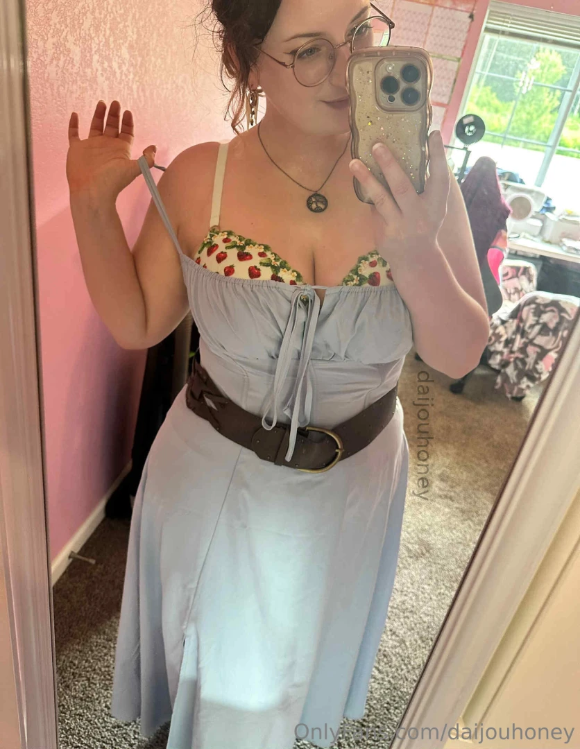 It s that time of year again - renn faire be upon ye so who wants 