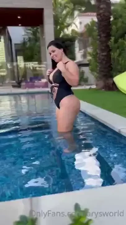 Me sitting here waiting for u to slide into my dms part 1 