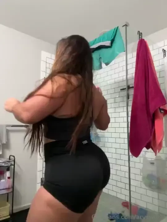 Me encanta bailar hasta en la ducha 