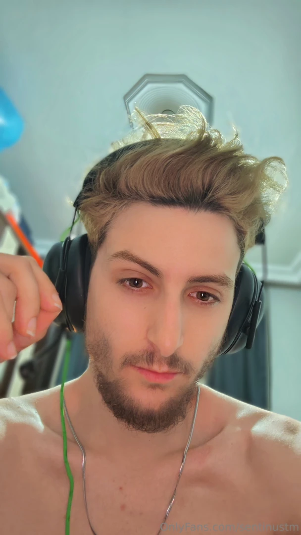 Biz erefsiz gavat pi sab kal orospu ocu u umursamaz egocu olmad m z i 