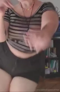 We are on a party tomorrow is christmas so i will be online at