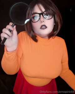Jinkies scoob this is a real mysery on our hands get this awesome part 1