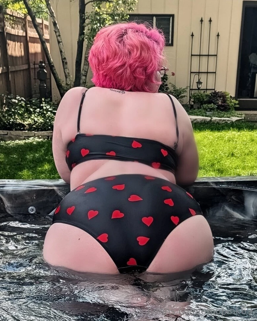 Text me i m ready and waiting 