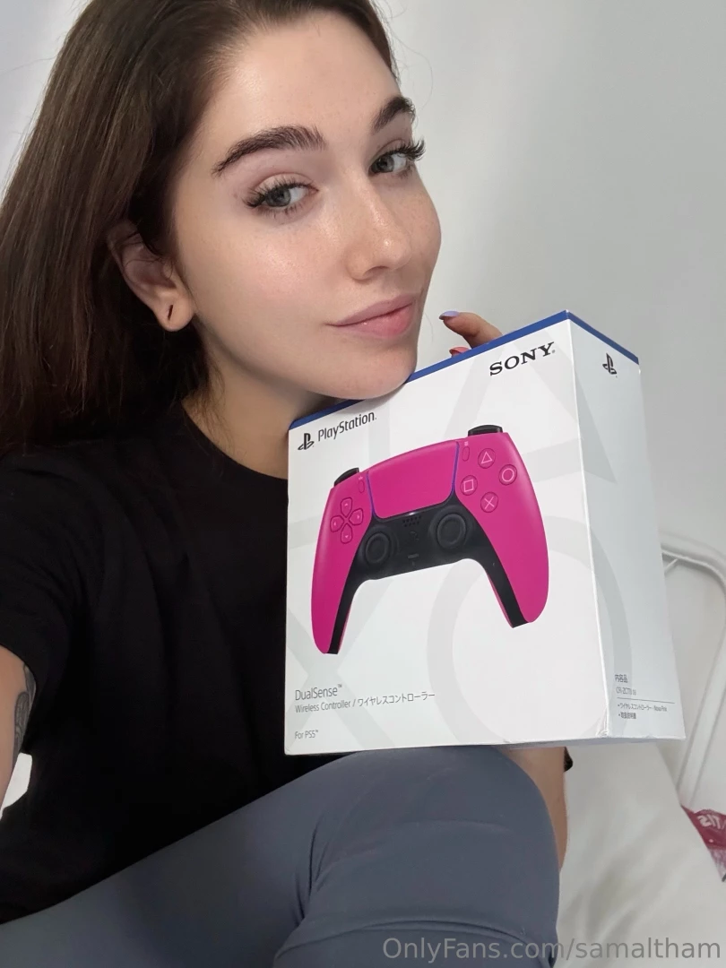 Have you seen the beauty i got now i ve got two controllers to play 