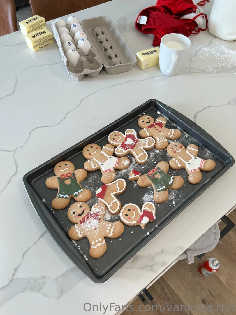 Ready for some early gifts vips you have this in your dm s for free part 3 