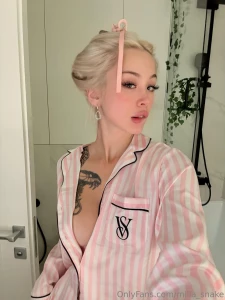 My new hairstyle and my lovely pajama color what could be better to be