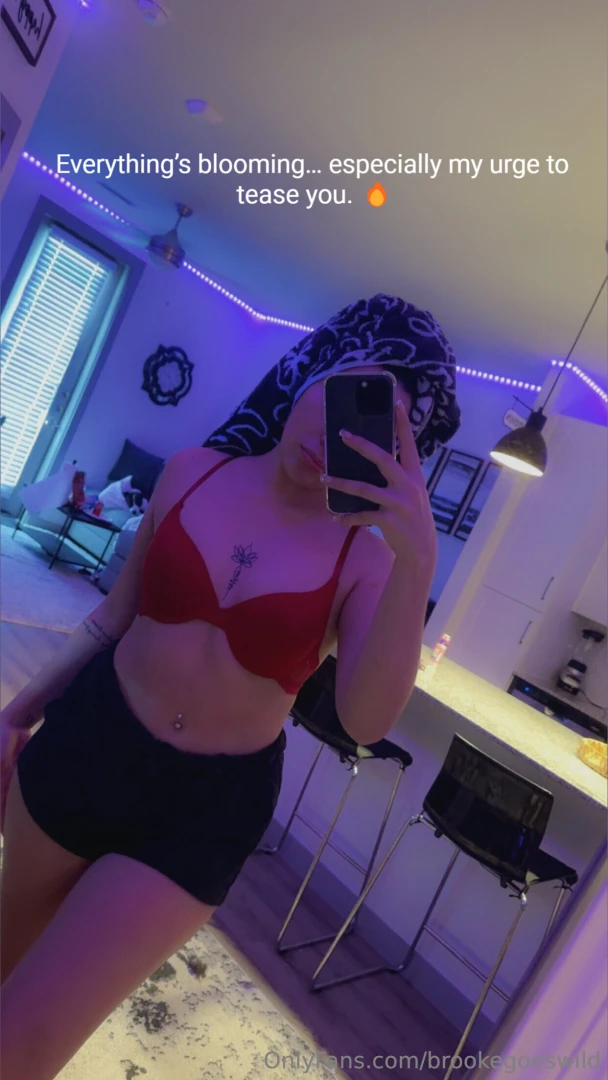 Body goals or body tease you decide 