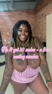 Hey baby tip 20 and get 10 nudes a free sexting session