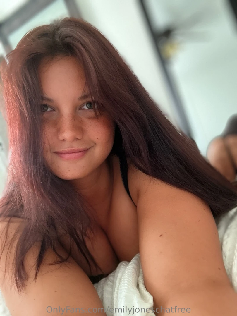 Wanna see the unblurred version it s waiting for you on emjaybird 