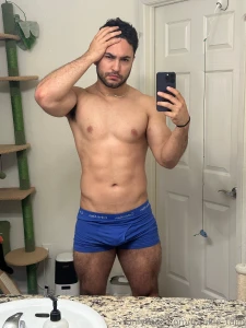 I really gotta stop going to bed so late