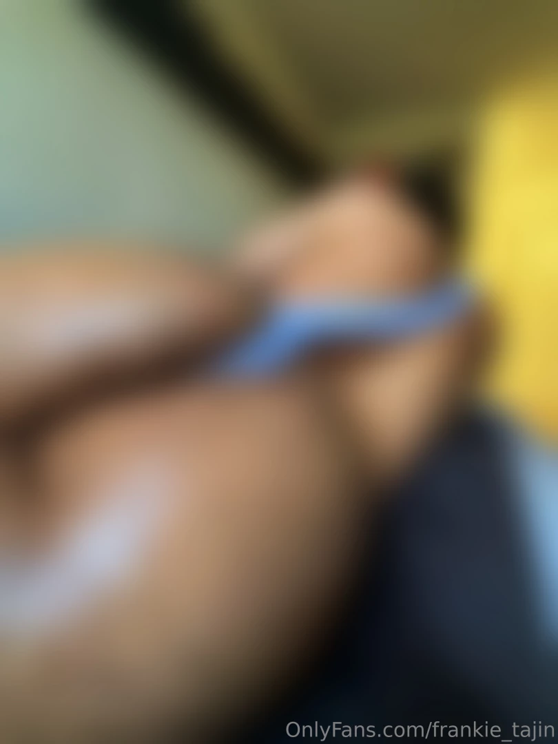 I oiled myself up and it was not fun it was hot literally because i 