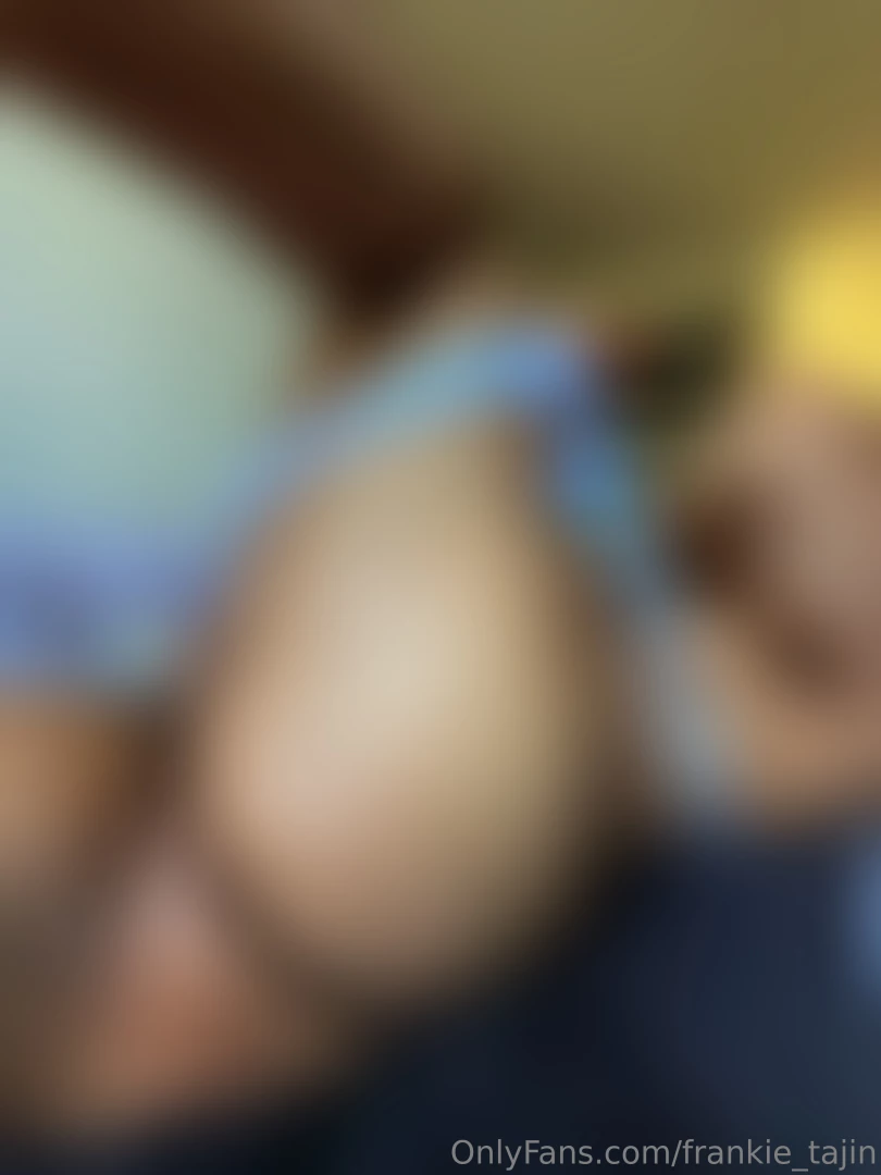 I oiled myself up and it was not fun it was hot literally because i part 1 