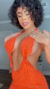 Yanet free - yanetfitfree is horny and waiting for you she made a free