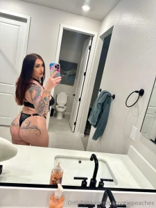 Heard you want to creampie a big ass like mine part 1