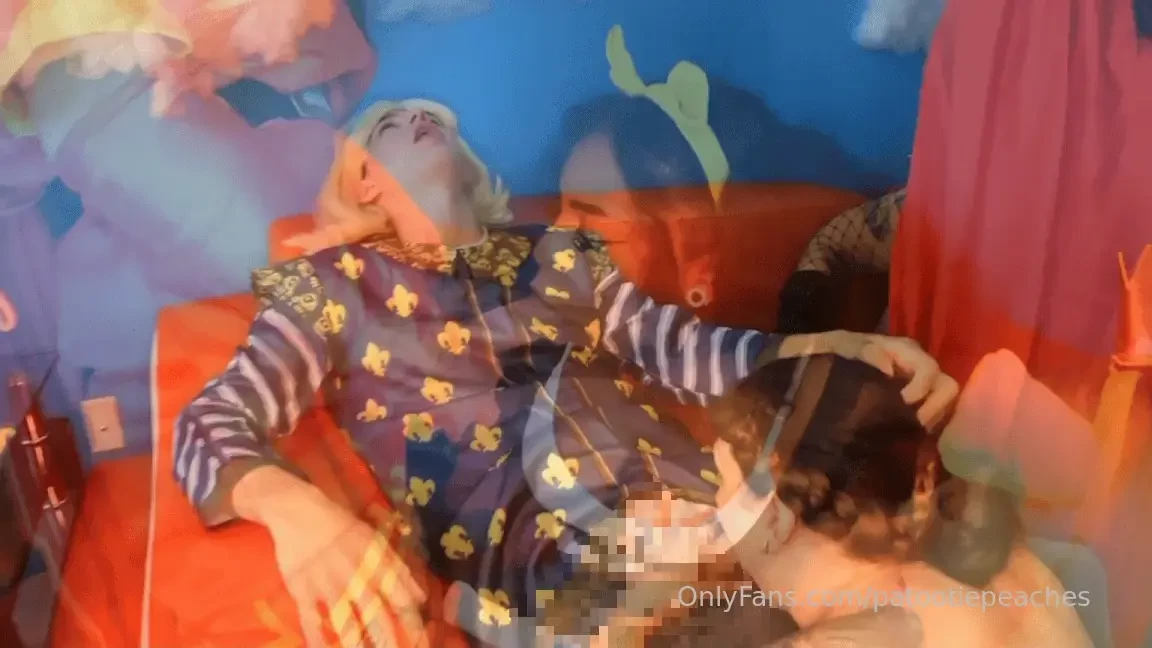 Want to see the hottest nbsp shrek nbsp orgy nbsp yet it s already in 