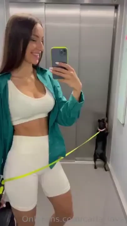 A little cuteness in your feed 