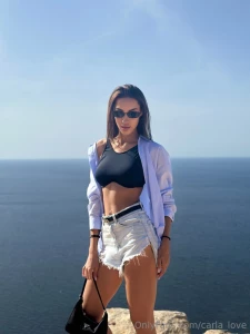 This pic would make for a good movie poster what would the title of