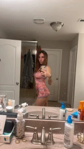 What s the first thing that pops into your mind when you look at me part 1