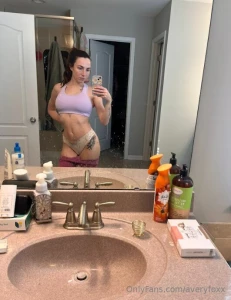 Hands are overrated why don t you come show me how it s really done