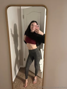 You can look but can you handle the heat part 1