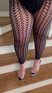 Mmmm skin tight enjoy this new black set and new solo i got super wet