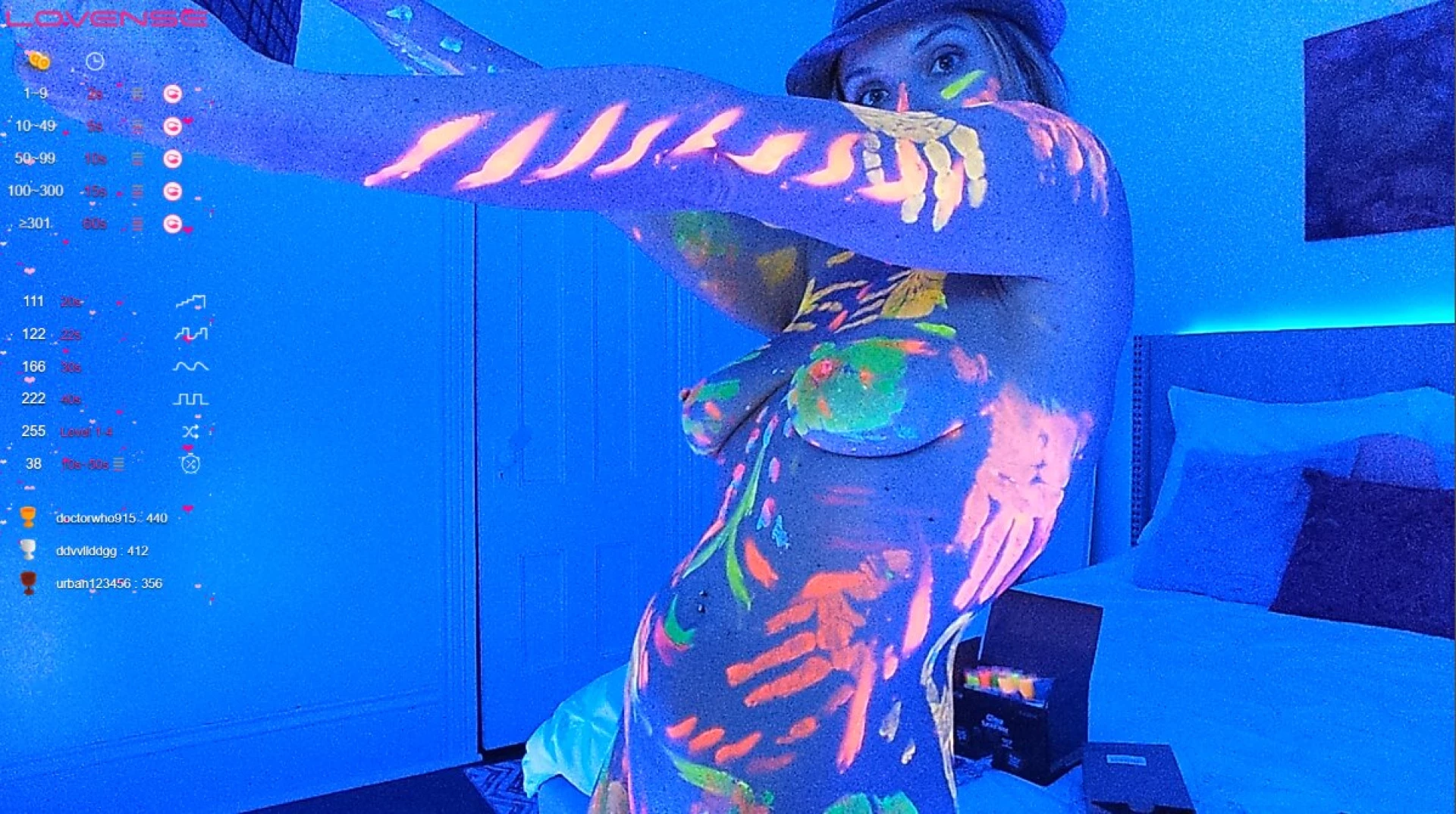 In case you missed it i had a blacklight party stream tonight my part 4 