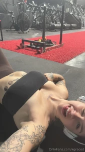 Sending out a freebie to everyone joining me at https kierstenking me