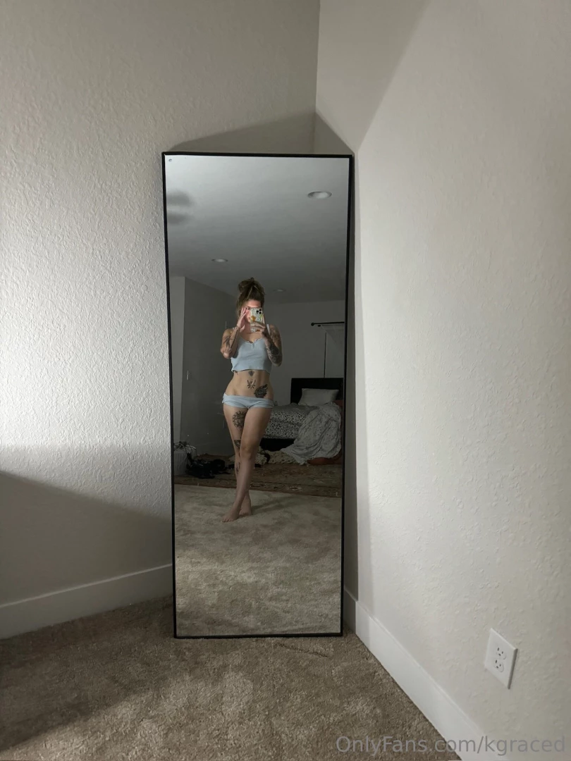 Itd be hotter off don t you think 