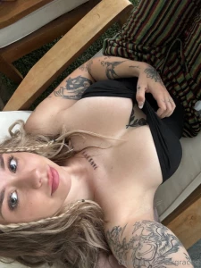 Unlock this if you love my boobs