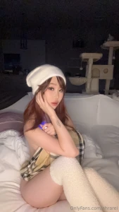 Only thing keeping me decent is this blanket and it s slipping fast