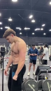 Aight i m feeling pretty generous today so tip for a bundle worth