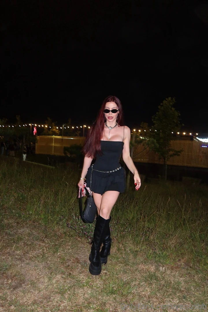 Proof that i wear clothes sometimes not a lot though 