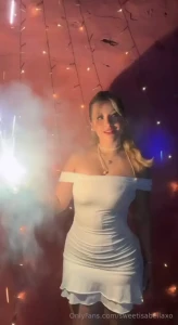 I m all lit up what s your idea of a perfect sparkling evening share
