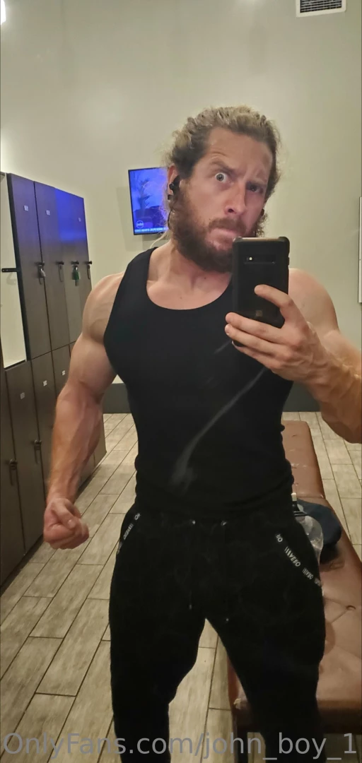 Do you smell what the rock is cookin 