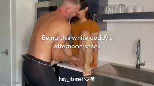 Being this white daddy s afternoon snack i looooove getting eaten out