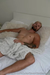 Can someone pull the blanket off