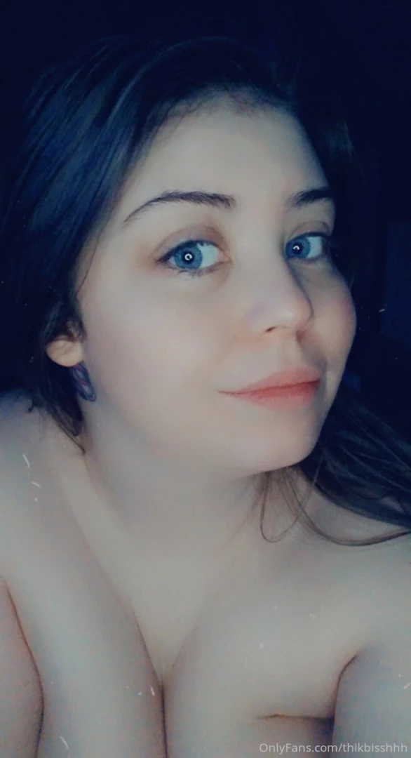 My pussy looks so pretty today 