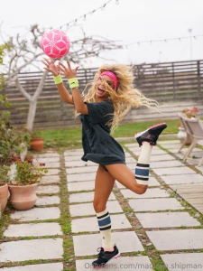 Subscribe and get access to all the goods you can reach me by chat