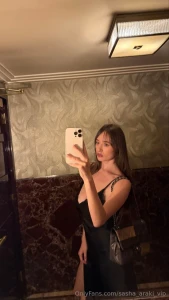 I got ready to meet up with friends and felt like a million bucks