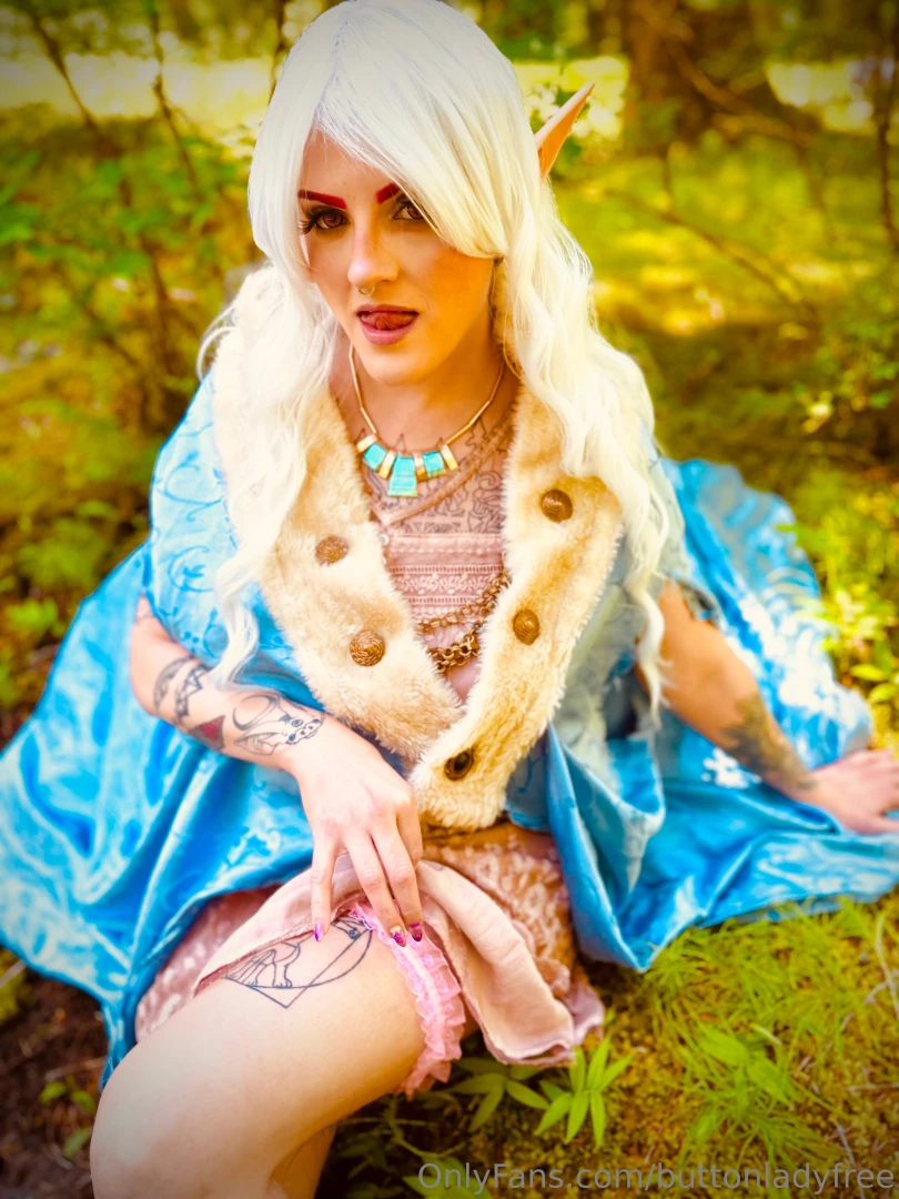 New elfies up on buttonladyafterdark part 1 