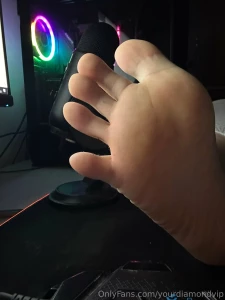 Ideal day me playing on the pc and you in the meantime dedicate part 9