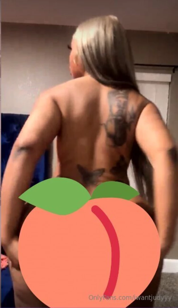 When i give you this pussy this is how i want you to fuck me both ways 