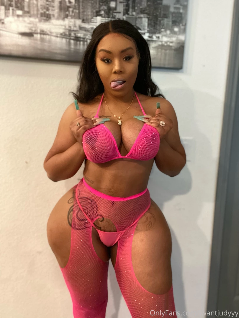 These are my favorite solo videos take a look i hope you can enjoy 