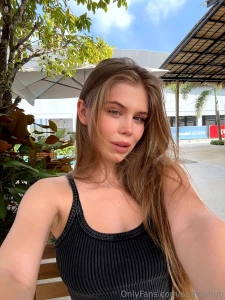 What would your perfect girlfriend look like