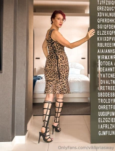 To have her here in bed with me breathing on me her hair in my mouth i part 1